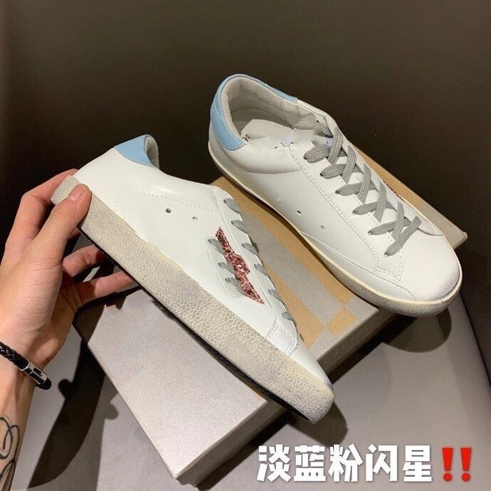 3202# sneakers