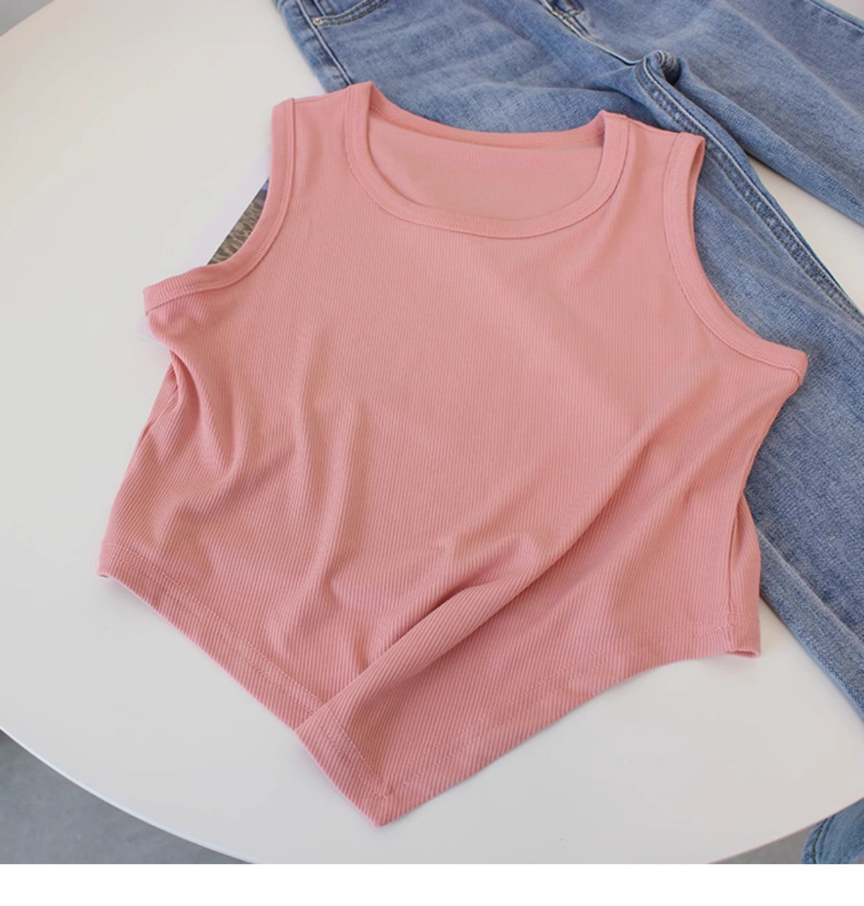 1039# Vest