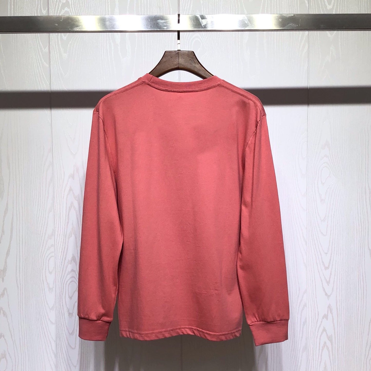 3188# Long sleeve T shirt