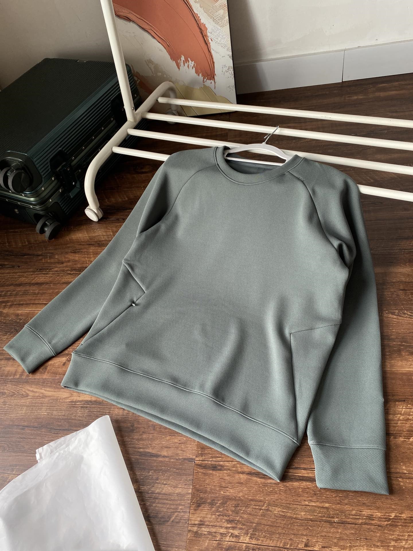 L3413# GX Men Crew Sweatshirt