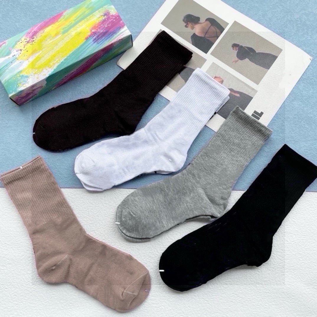 E3572#  Unisex Socks 5Pairs/Set