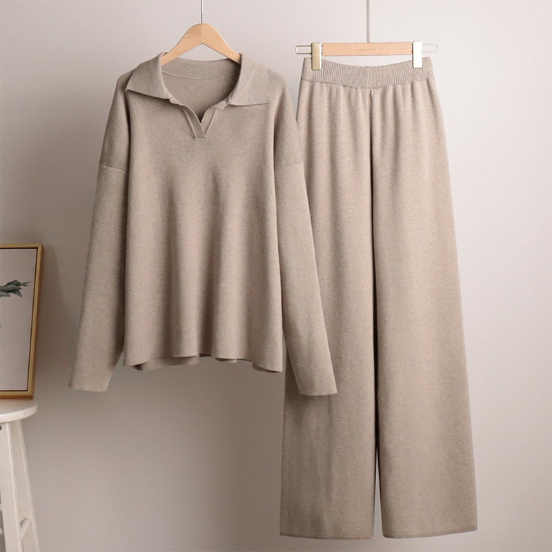 688# A Women Pullover Pants Set