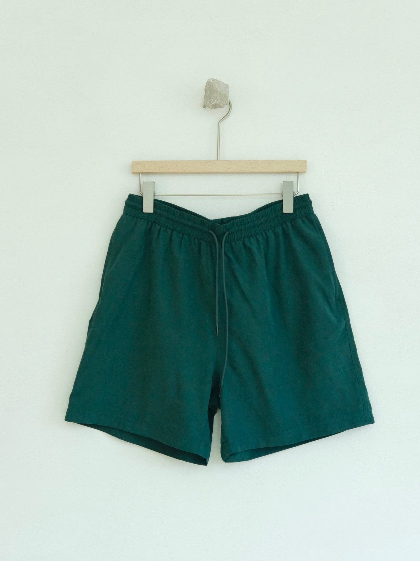 E1649# Men Embroidered Shorts