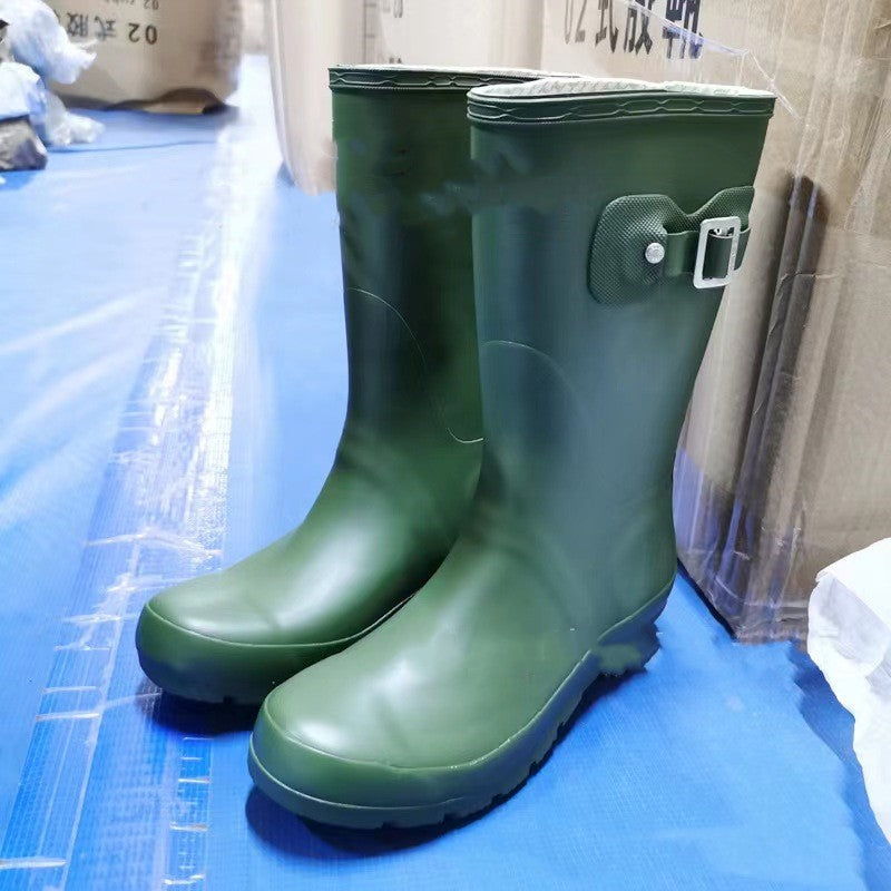 3252# Middle Rainboots