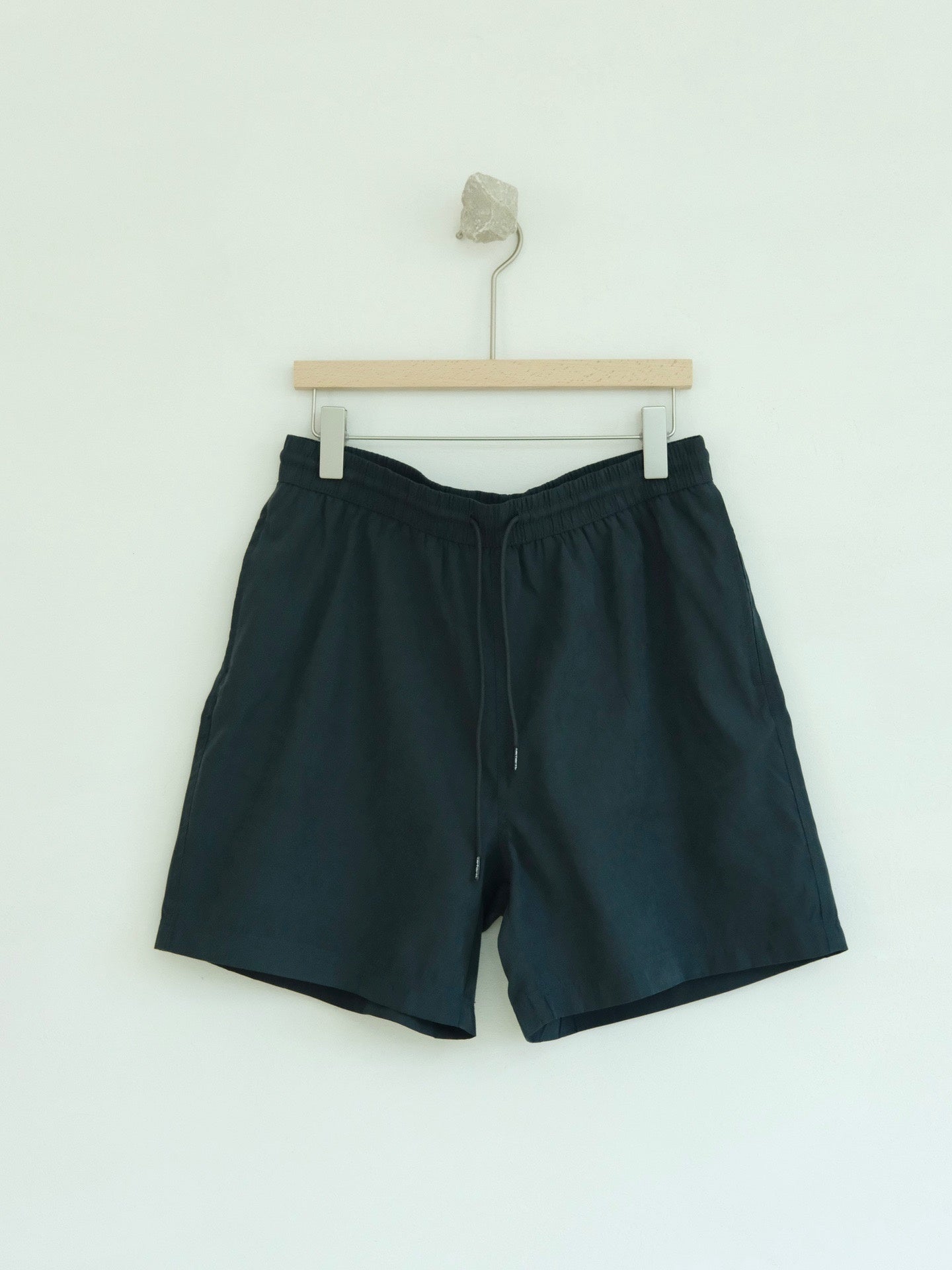 E1649# Men Embroidered Shorts