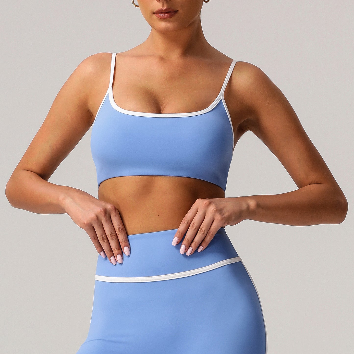 676# A Women Yoga Bra Shorts Set