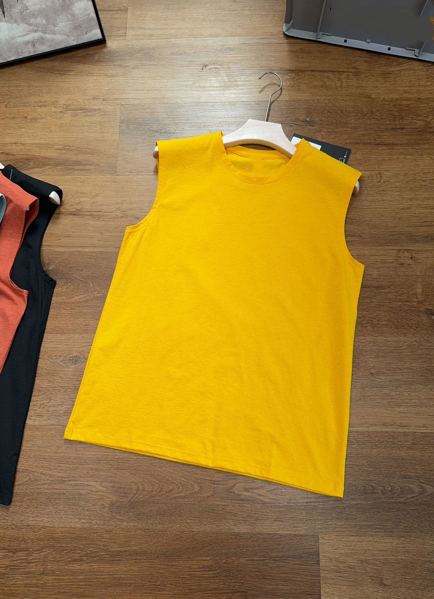 L2997# Breathable Tank Top
