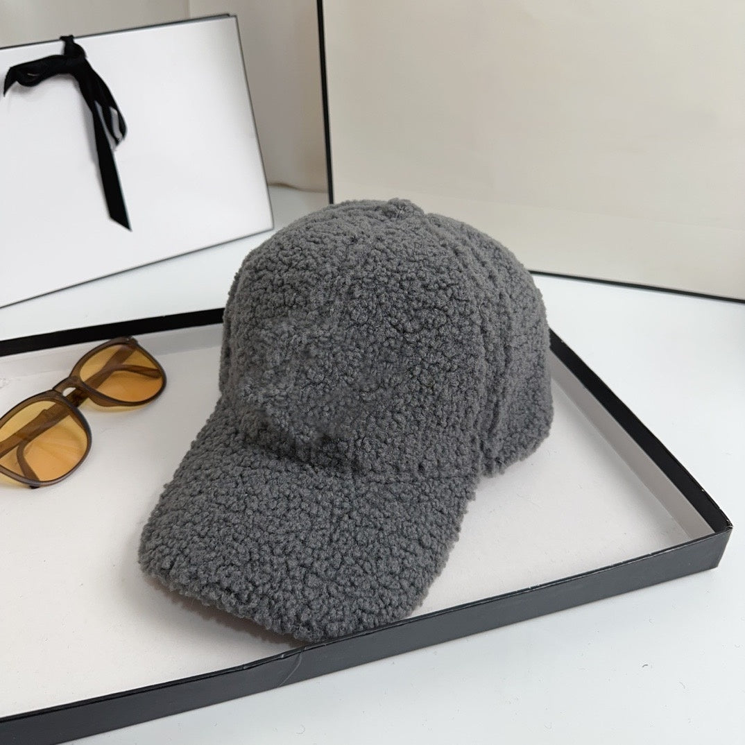 E3138#Lamb wool baseball cap