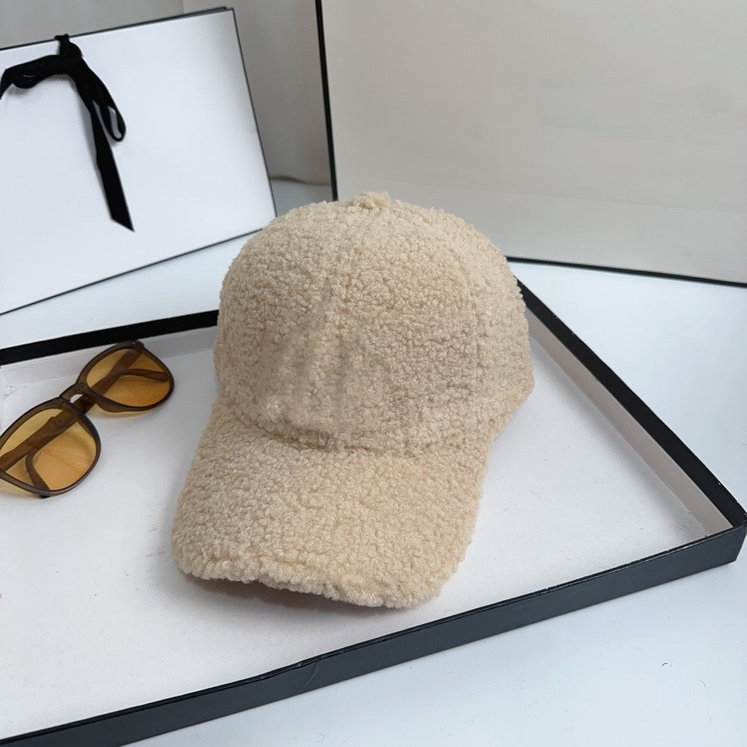 E3138#Lamb wool baseball cap