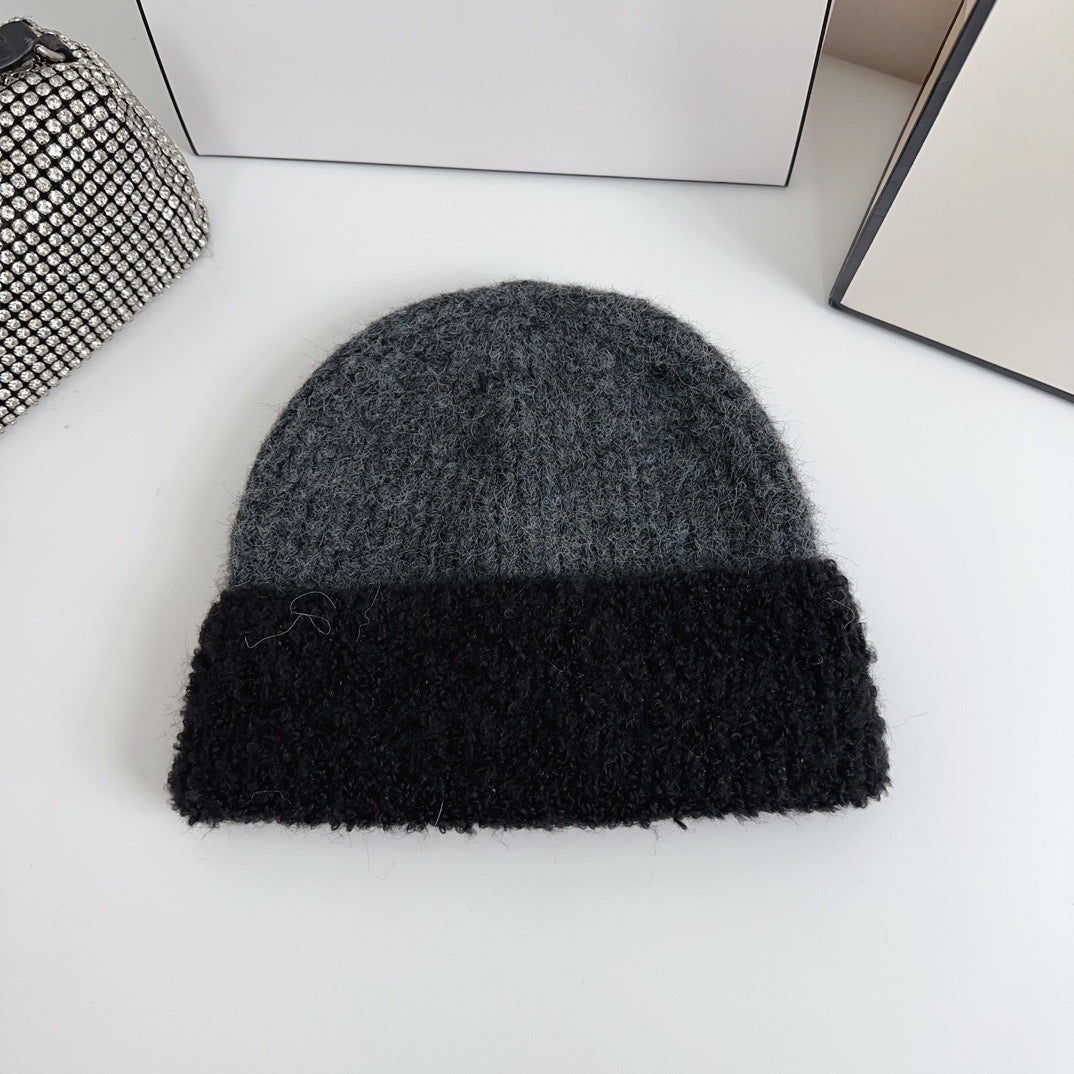 3342# Knitted Hat