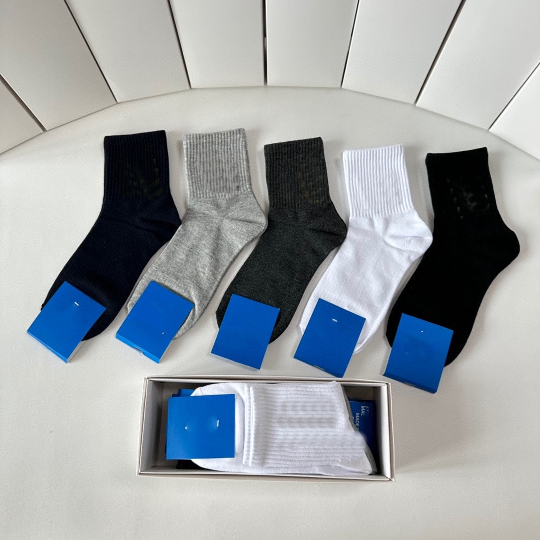 E4462#  Unisex Socks 5Pairs/lot