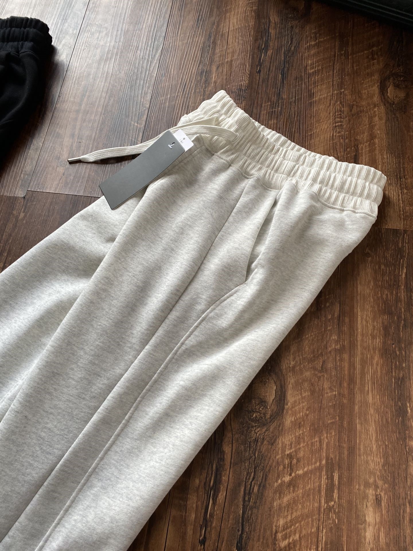 L3937 GX Women Pants