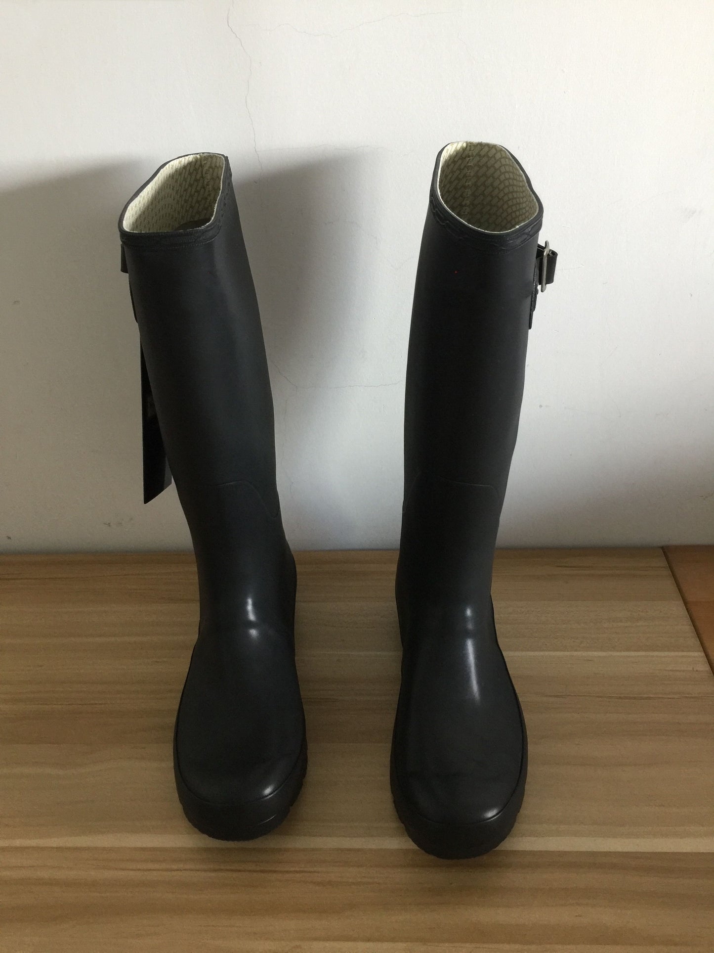 3253# Tall Rain Boots