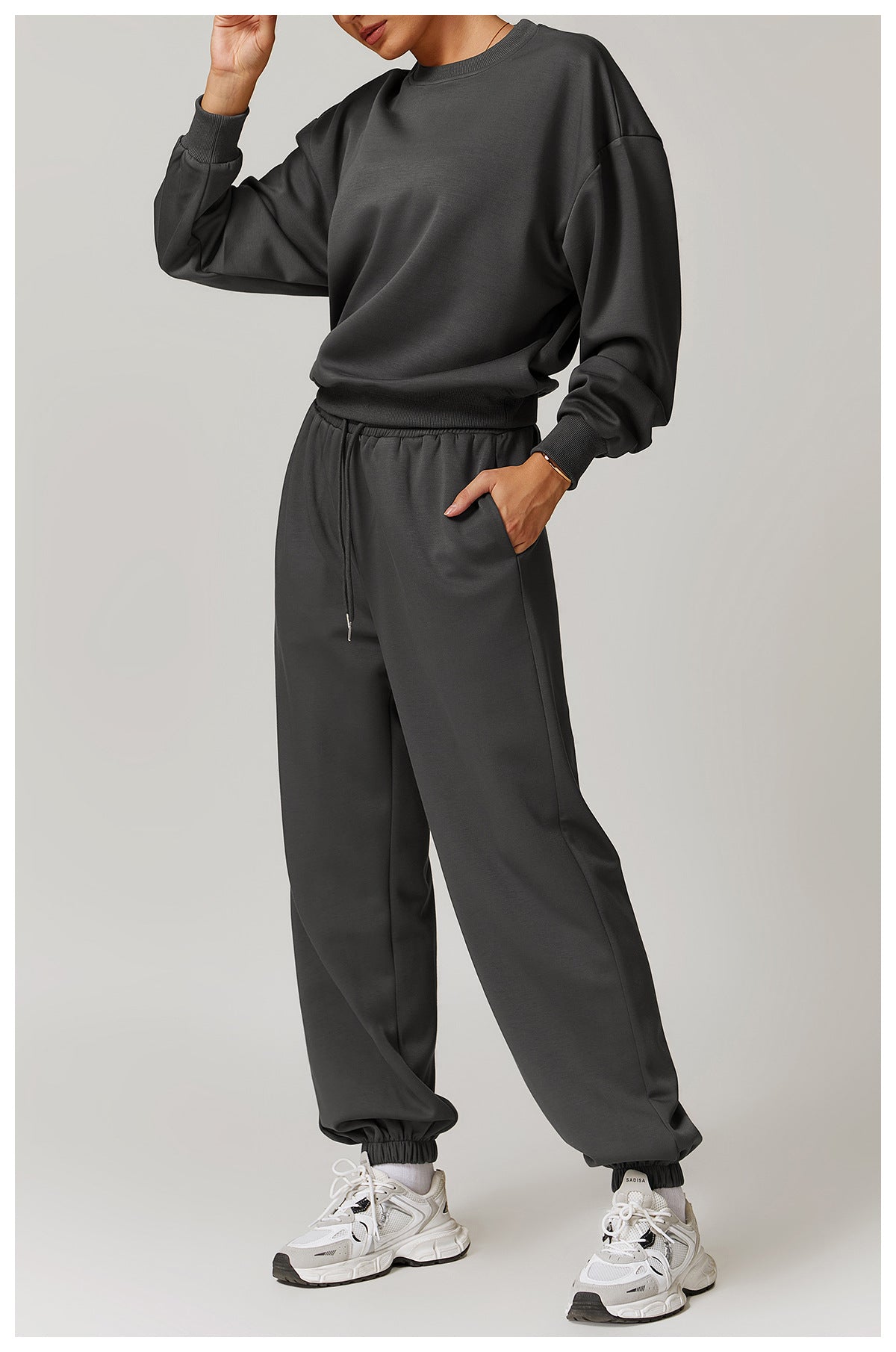 571# A 3D Silver Logo Women Pullover Pants Set