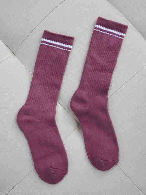 617# A 18cm mid-length cotton socks