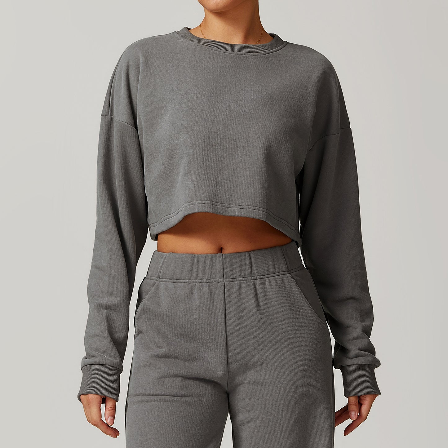 534# A 3D Silver Logo Women Round Neck Sweatshirts Pants Set