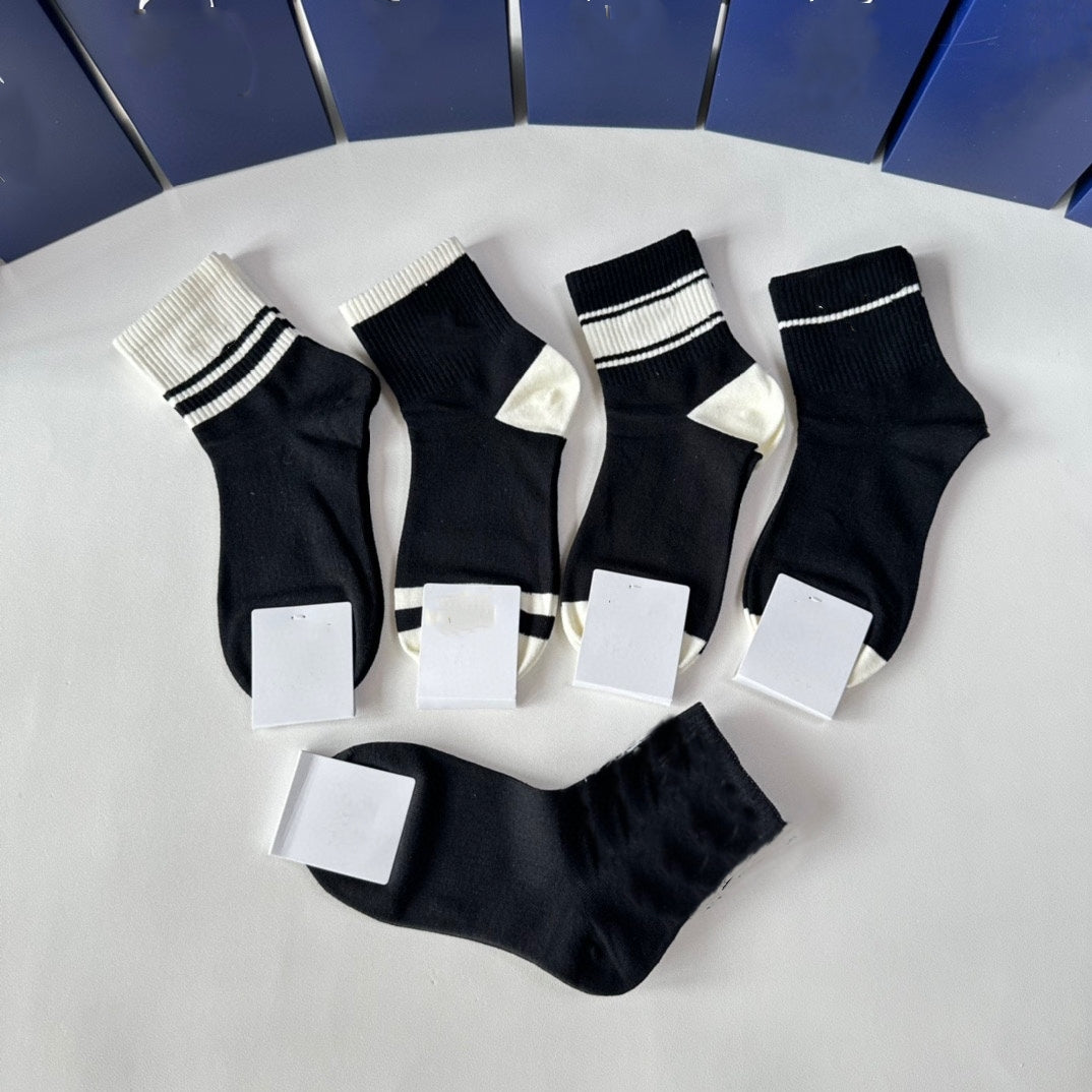 E3443# Unisex Socks 5Pairs/Set