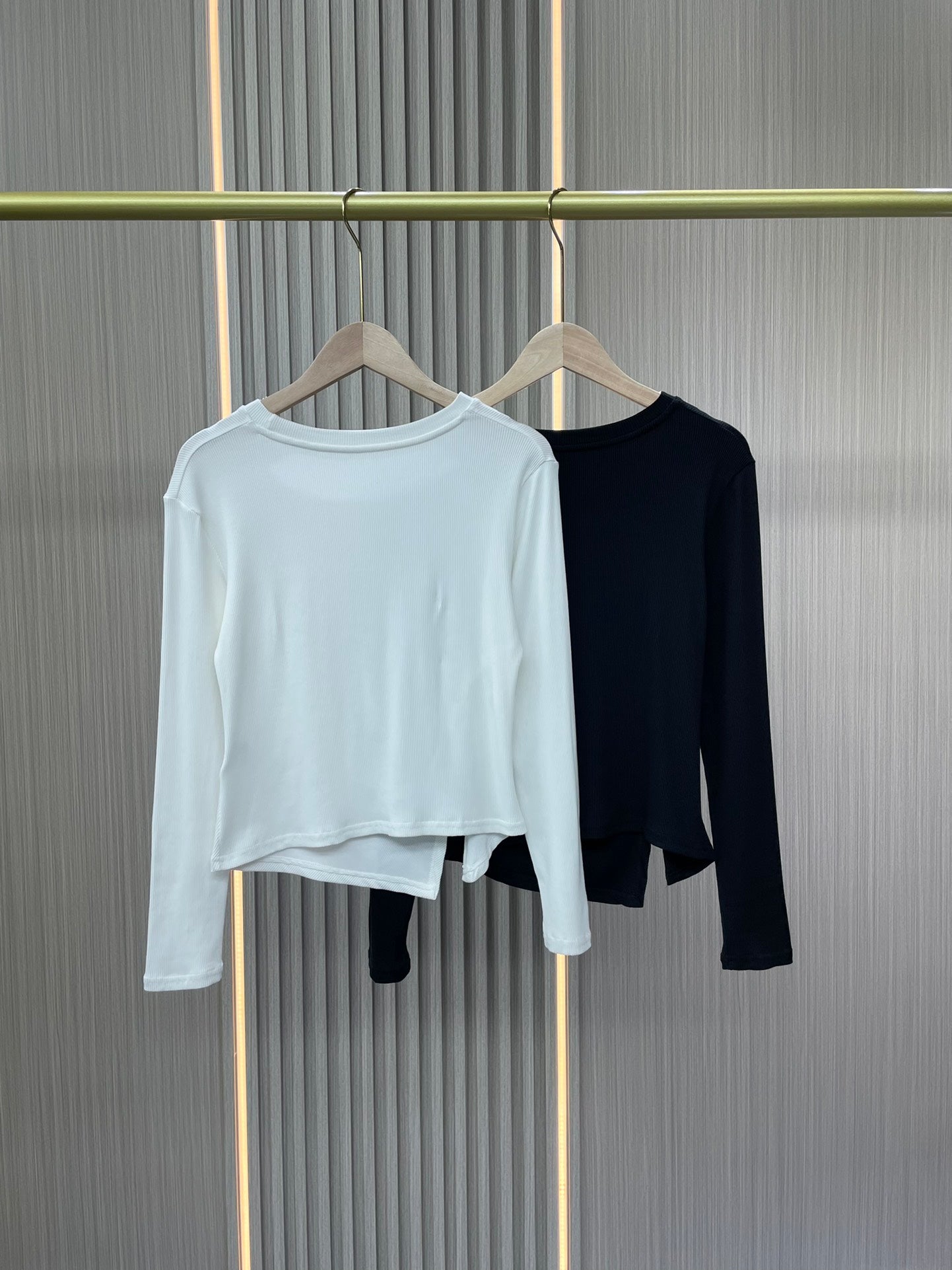 L3490# GX Women Long Sleeve Shirts 2pcs/lot