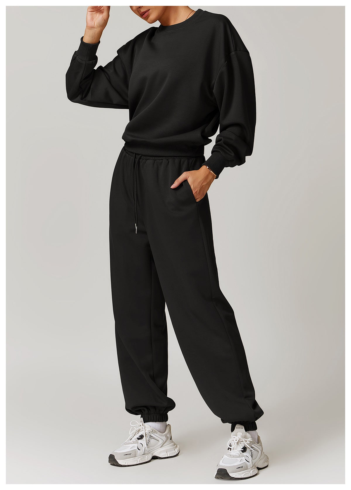 571# A 3D Silver Logo Women Pullover Pants Set