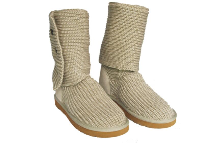 3131# Knitted Boots